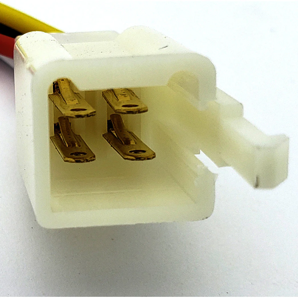 4 Pin Quick Disconnect 18 AWG - Image 3