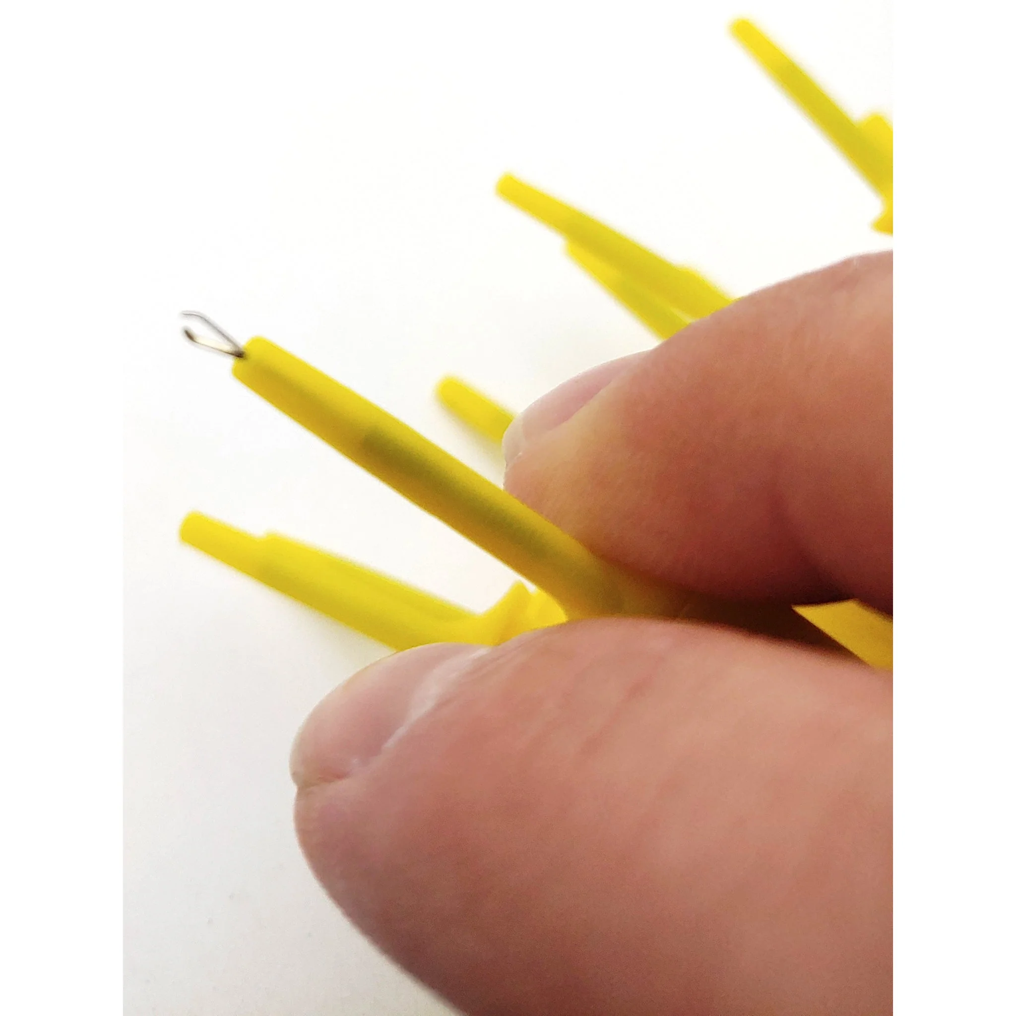 Yellow Minigrabber IC Clip Lead to Female Jumper Wire 10 Pack AWG24 200mm (7.8 Inches) - Image 3