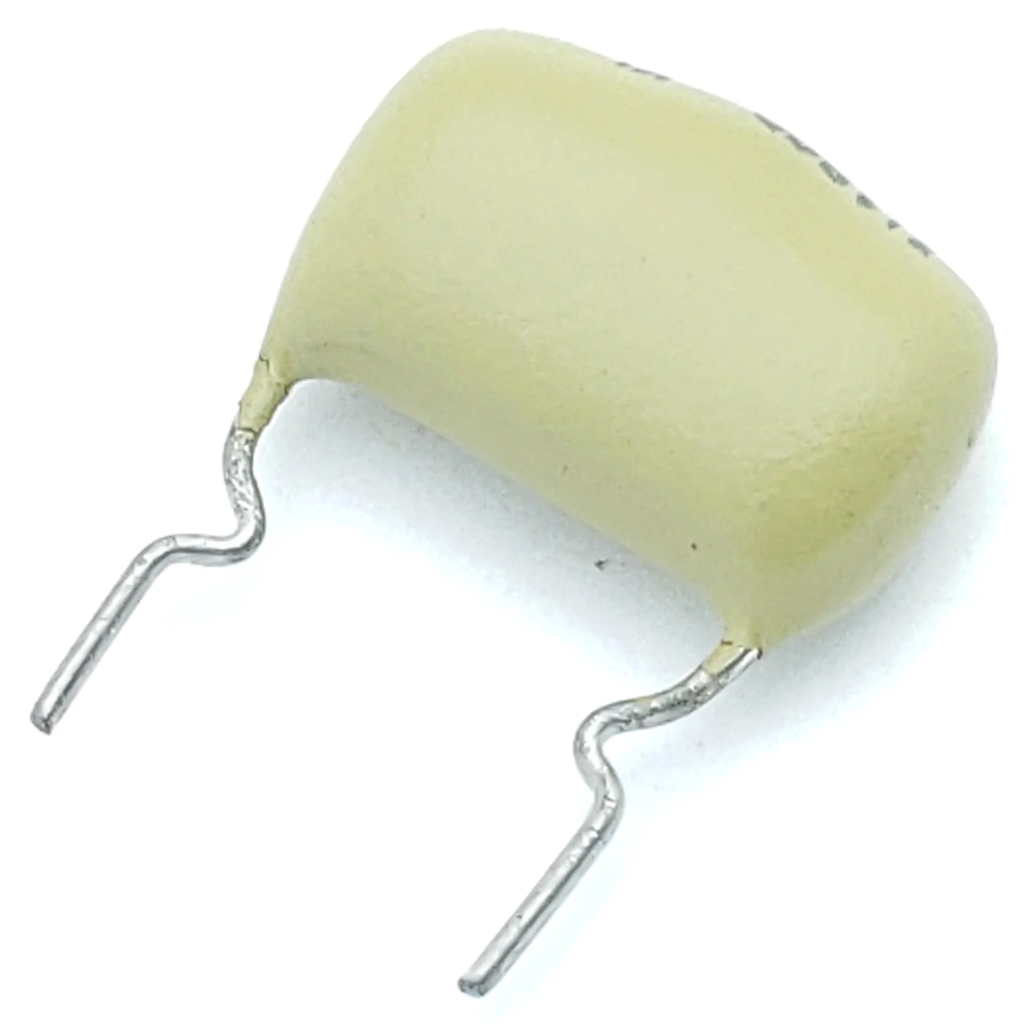 film capacitor 1800 pF ±10% 630 volts polyester
