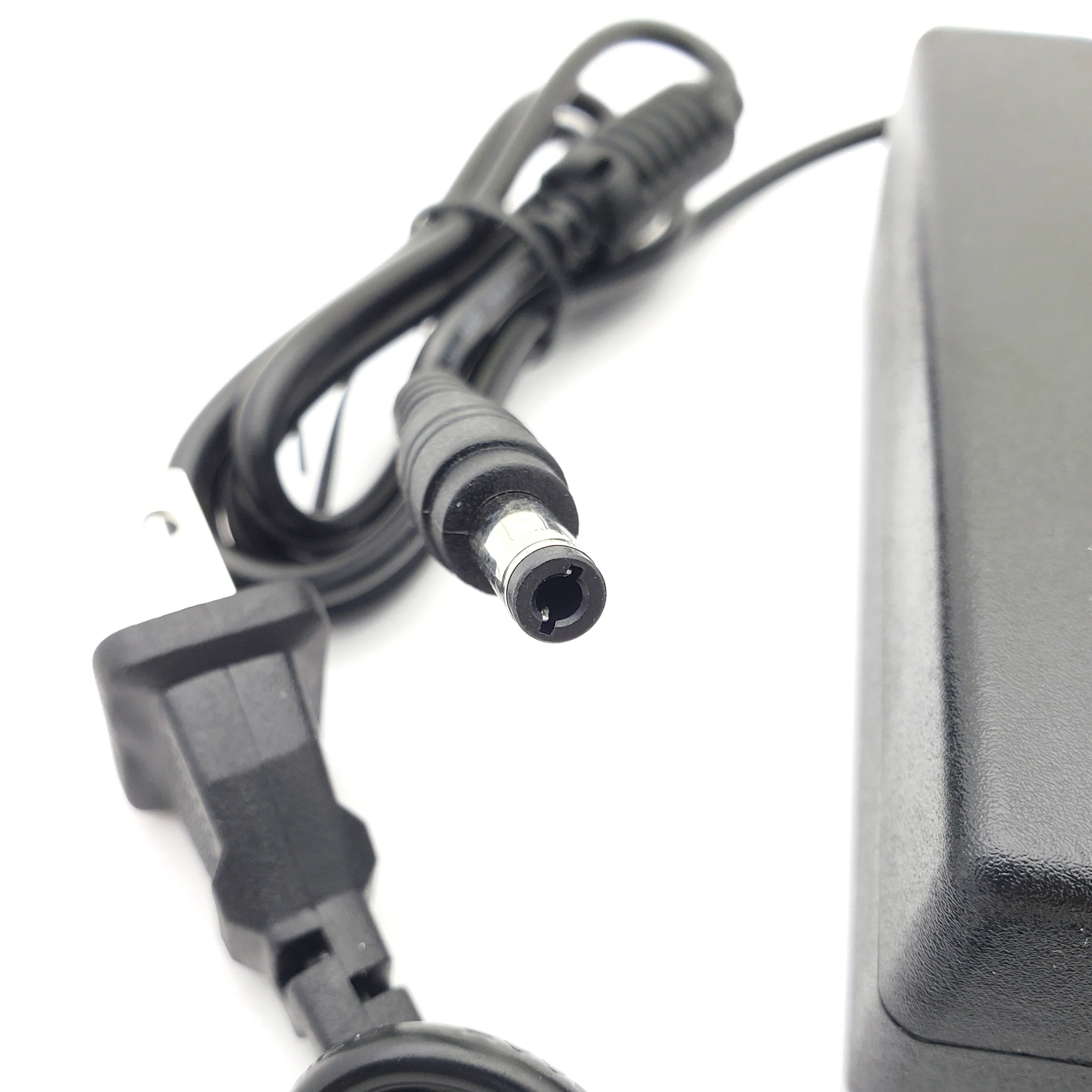 12V 5 Amp (60 Watt) Power Supply 2.5mm plug - Image 3